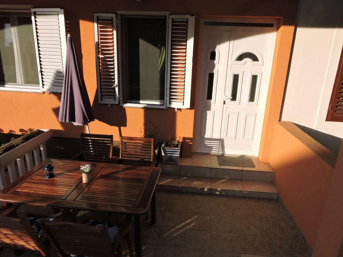 Apartments Perla Biograd Na Moru Exterior foto
