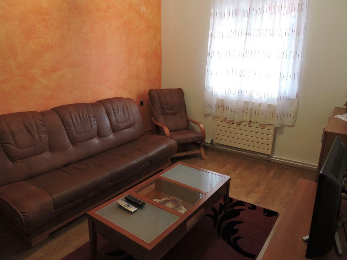 Apartments Perla Biograd Na Moru Exterior foto